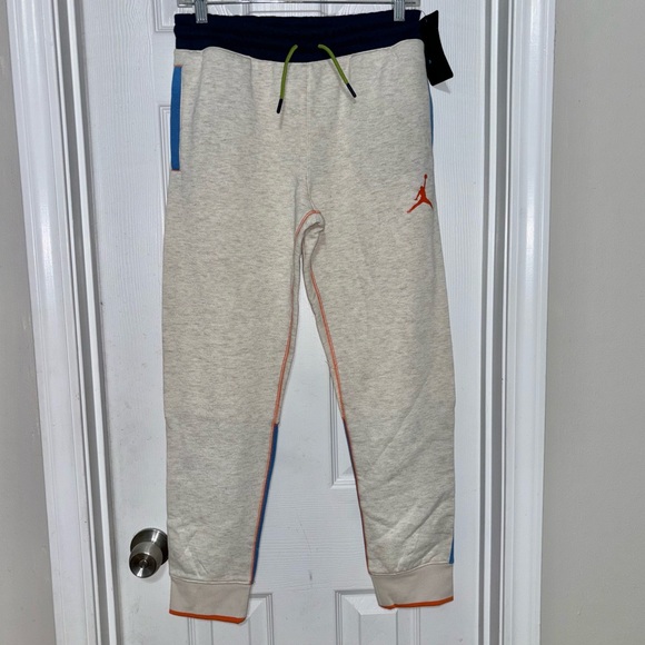 NWT Girls Jordan Color Blocked Fleece Pants / Sweatpants SZ: XL - Picture 5 of 14